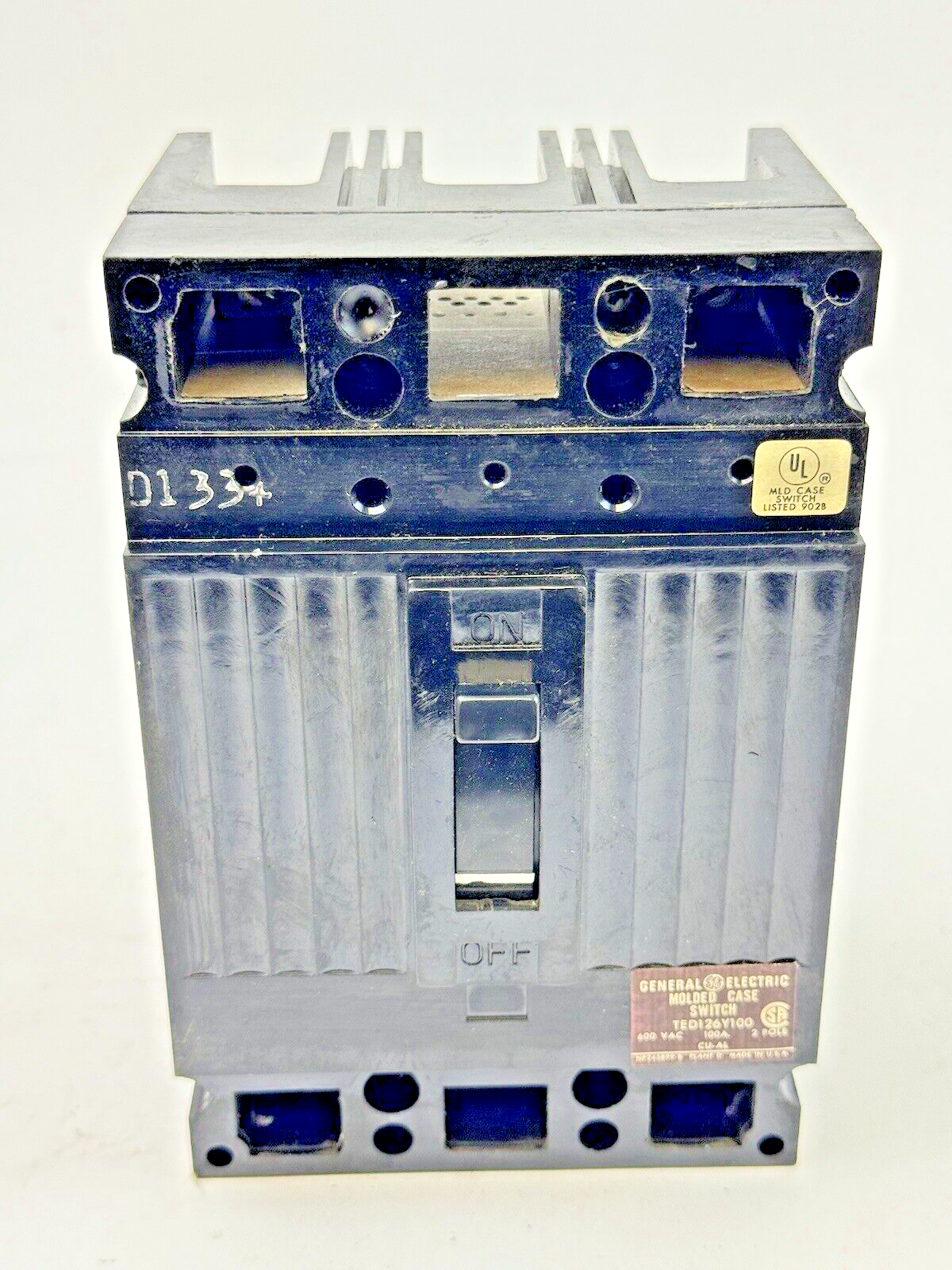 GE - TED126Y100 - MOLDED CIRCUIT BREAKER - 100 A, 600 VAC, 2 POLE - NEW