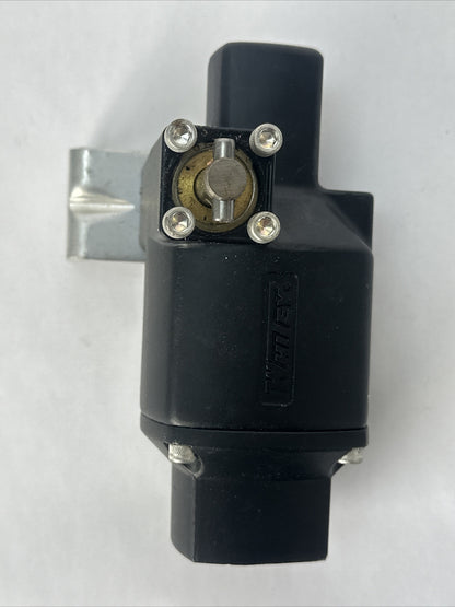 WHITEY MODEL 131 SR 200PSI SPRING RETURN ACTUATOR