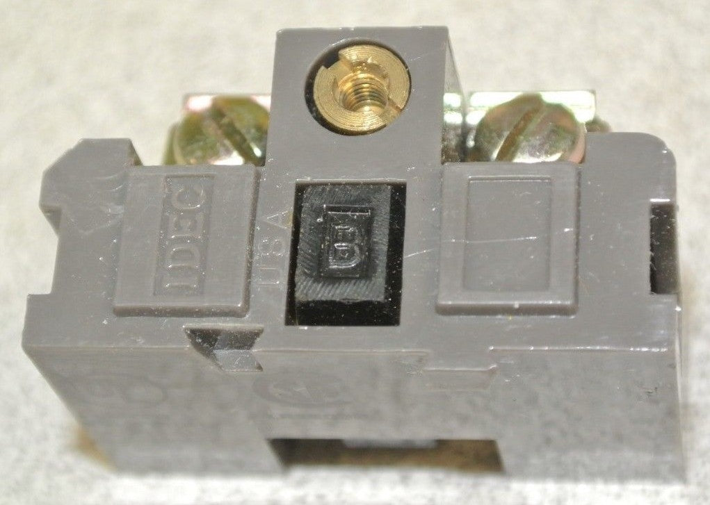 ALLIS-CHALMERS 25-120-276-002 CONTACT BLOCK / 600VAC / 10A / N.C. / NEW SURPLUS
