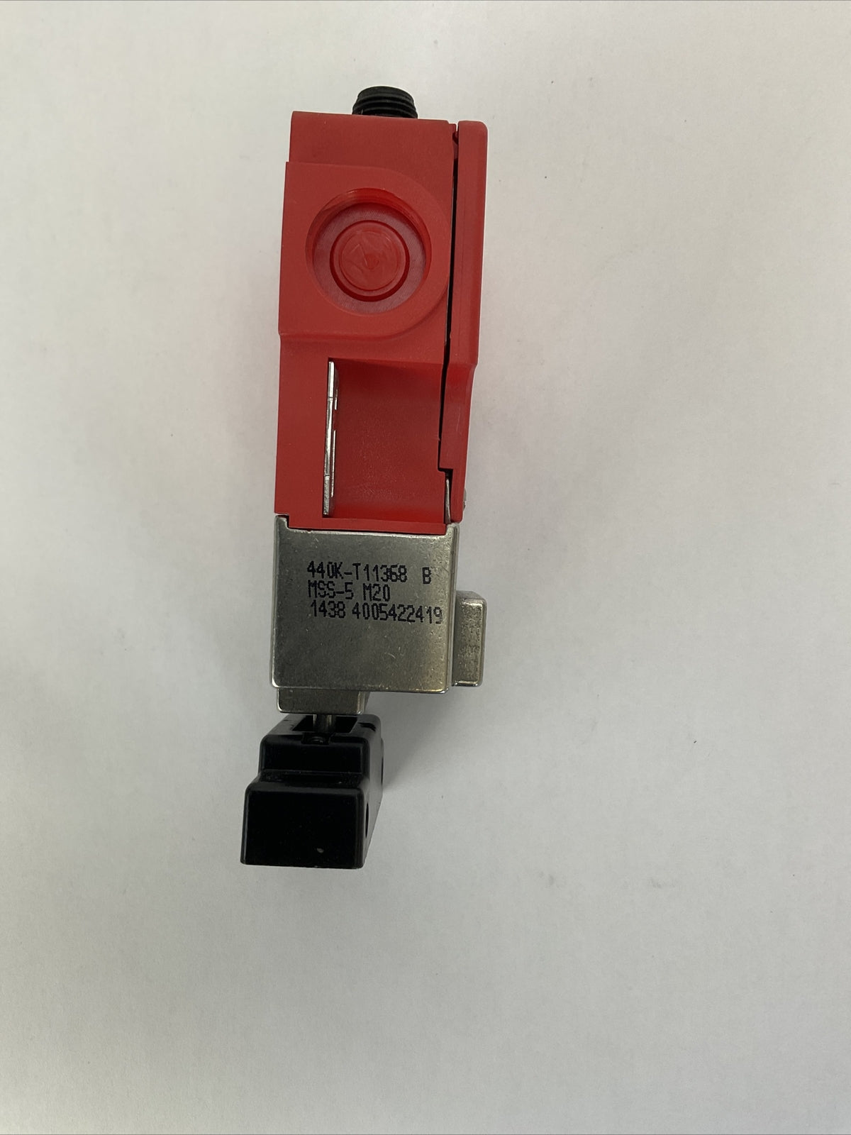ALLEN BRADLEY 440K-T11368 GUARD MASTER SER B SAFETY INTERLOCK SWITCH