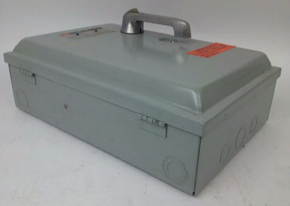 FPE 1336R FUSIBLE SAFETY SWITCH 3P, 30A, 600VAC, 3 WIRE, 3 BLADES, 20HP