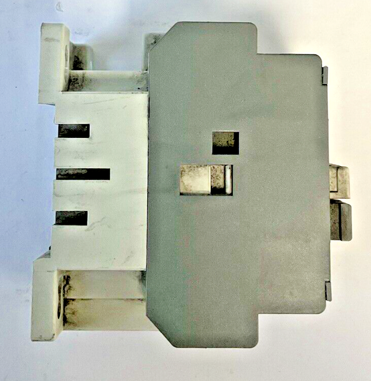 ABB N40E CONTACTOR RELAY 690VAC 16A