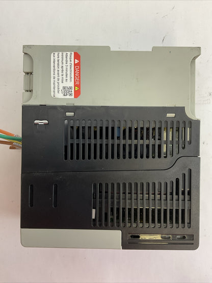 ALLEN BRADLEY 25B-D2P3N104 AC DRIVE FRN 5.001 OUTPUT 0-460VAC SER A POWERFLEX