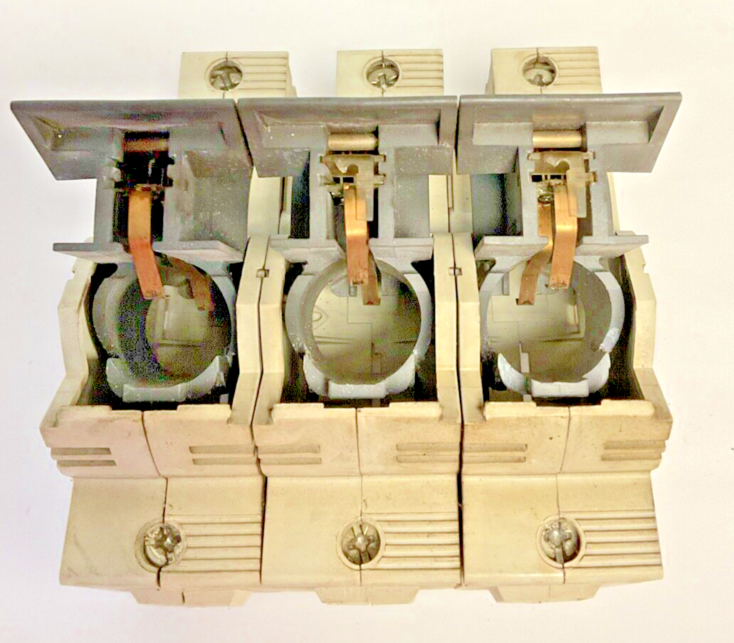 ALLEN BRADLEY 1492-FB3J30-L FUSE HOLDER SER.B 30A 600V CLASS J