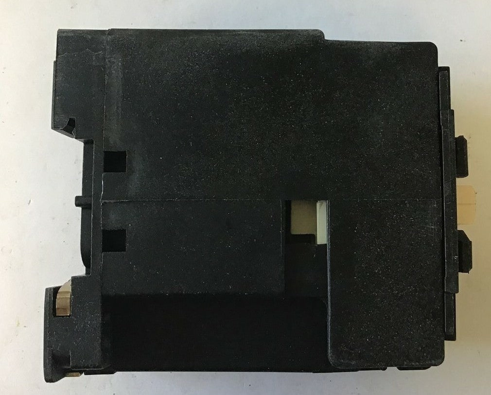 ABB ECR22-1 CONTROL RELAY 2NO/2NC EH6C-22E 600VAC 10A