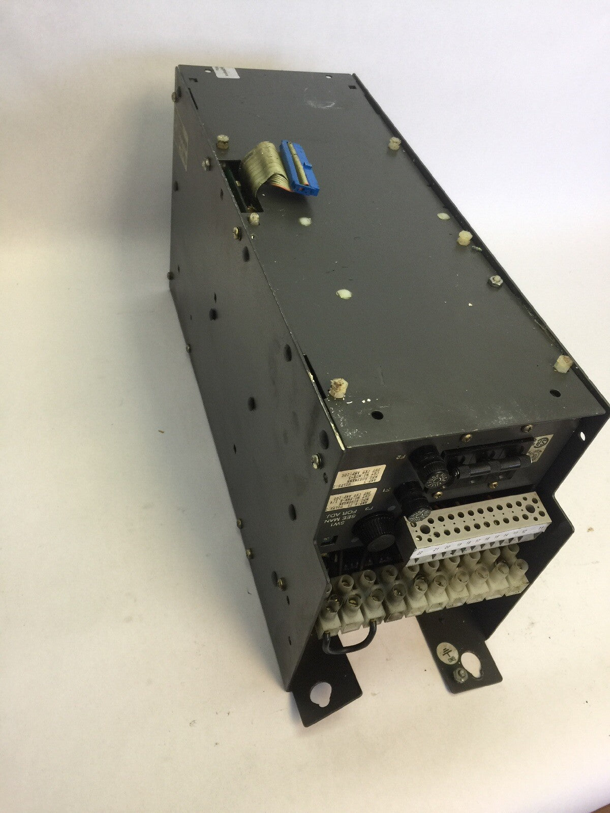 ALLEN BRADLEY 1391B-ESAA15-AQB AC SERVO CONTROLLER INPUT 230V 15A OUTPUT 210V