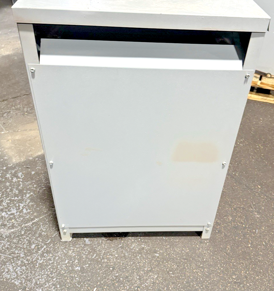 CUTLER HAMMER N48M28F45A 45KVA 3PH TRANSFORMER PRIM:480  SEC:208Y/120 SER.A