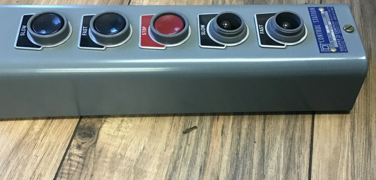 SQUARE D 9001 GG-50 CONTROL STATION SER.A