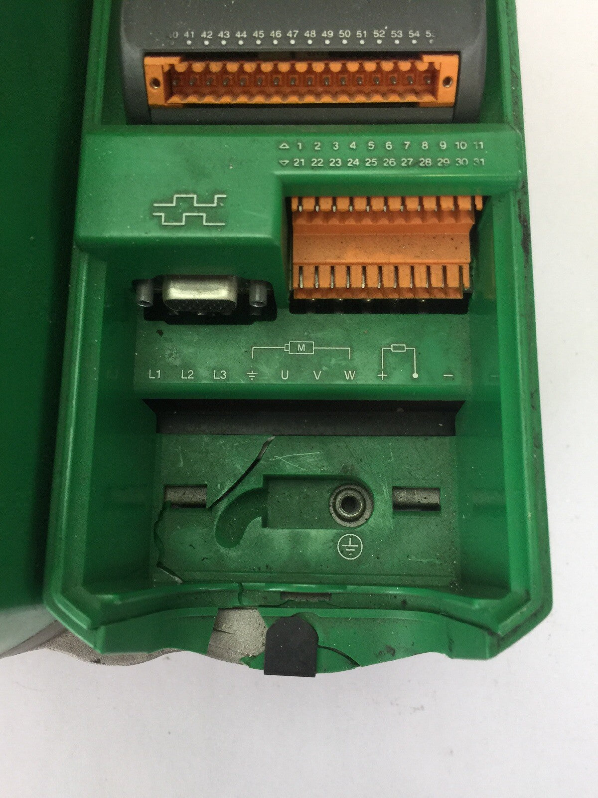 CONTROL TECHNIQUES UNI2403 UNIDRIVE 380/480V