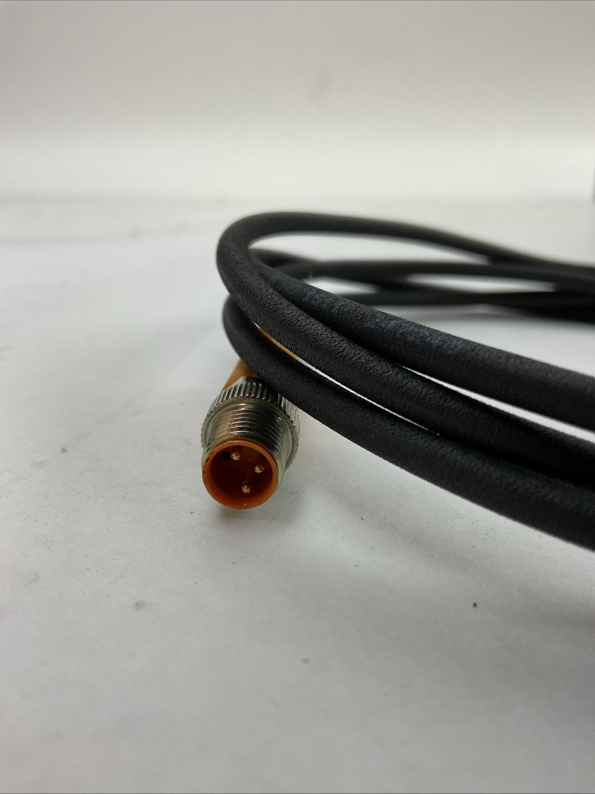 IFM EVC399 CONNECTOR CABLE APPROXIMATELY 5 FEET LONG