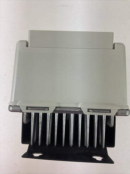 TB WOOD'S WF2C2S020B SENSORLESS VECTOR DRIVE OUTPUT 2HP 0-200/230V 3PH 7.8/6.8A