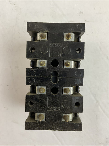 HUBBELL 28316-000 PBP PUSHBUTTON INSERT MULTI-SPEED / PLUG-IN 480VAC 1.5A 250VDC