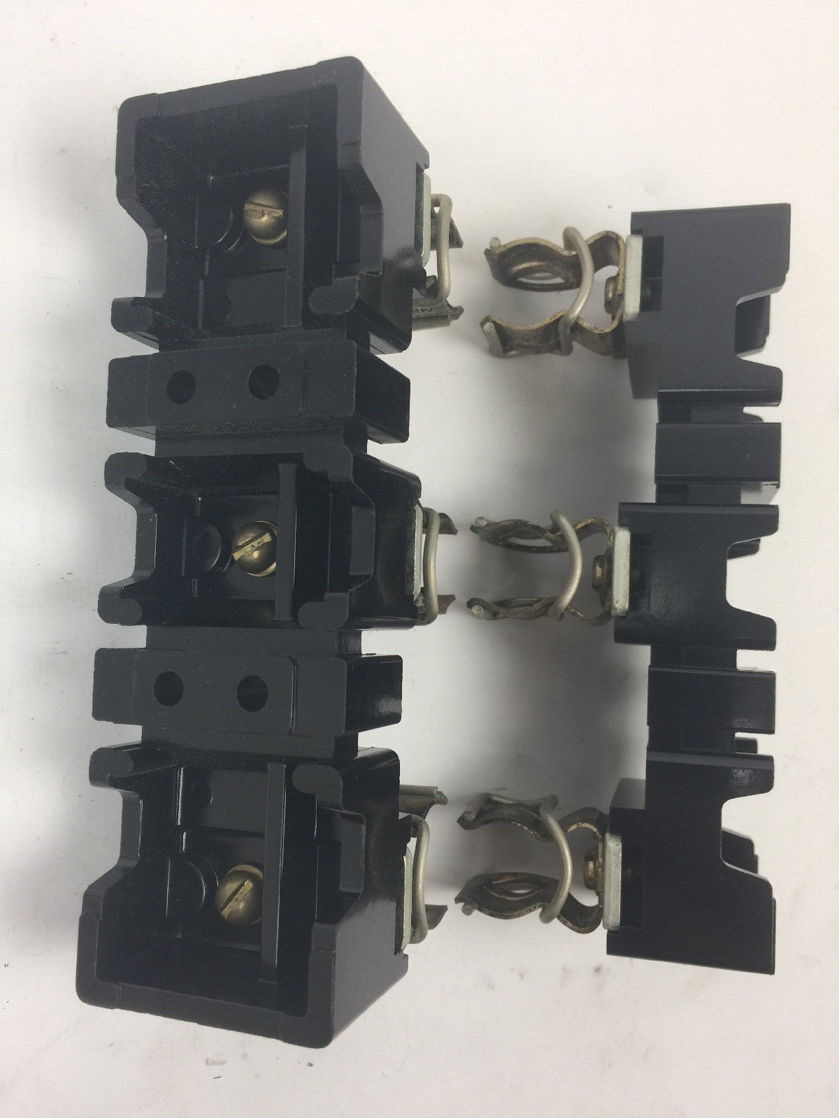 ALLEN BRADLEY 1491-N226 FUSE BLOCK 31-60 AMPS 250 VOLT 3 POLE SERIES A