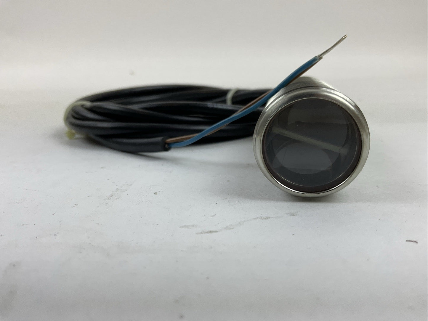 EATON E58-30DP150-ED 90-132VAC 18-50VDC 300ma PHOTOELECTRIC SENSOR