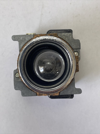 CUTLER HAMMER 10250T206 STD. IND. LIGHT RES.-1 HOLE MTG. 24V