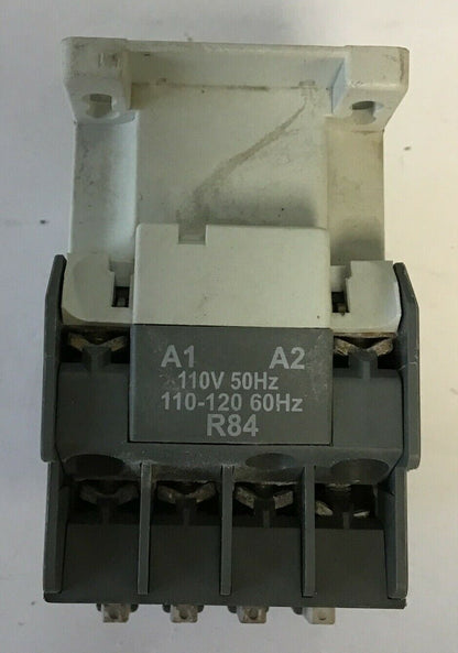 ABB A9-30-01 CONTACTOR 26A 1000VAC 7.5HP ***LOTOF5***