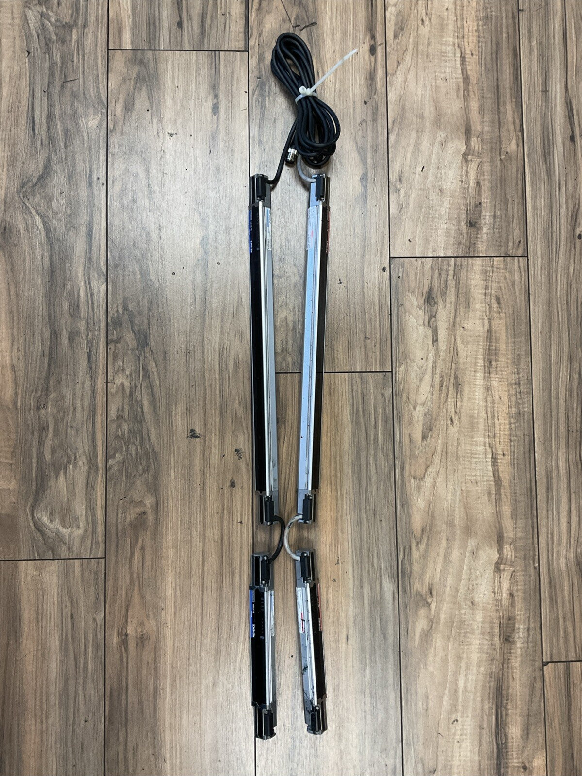 KEYENCE SL-V12H-T SL-V24H-T SL-V12H-R SL-V24H-R LIGHT CURTAIN VER 3 24VDC