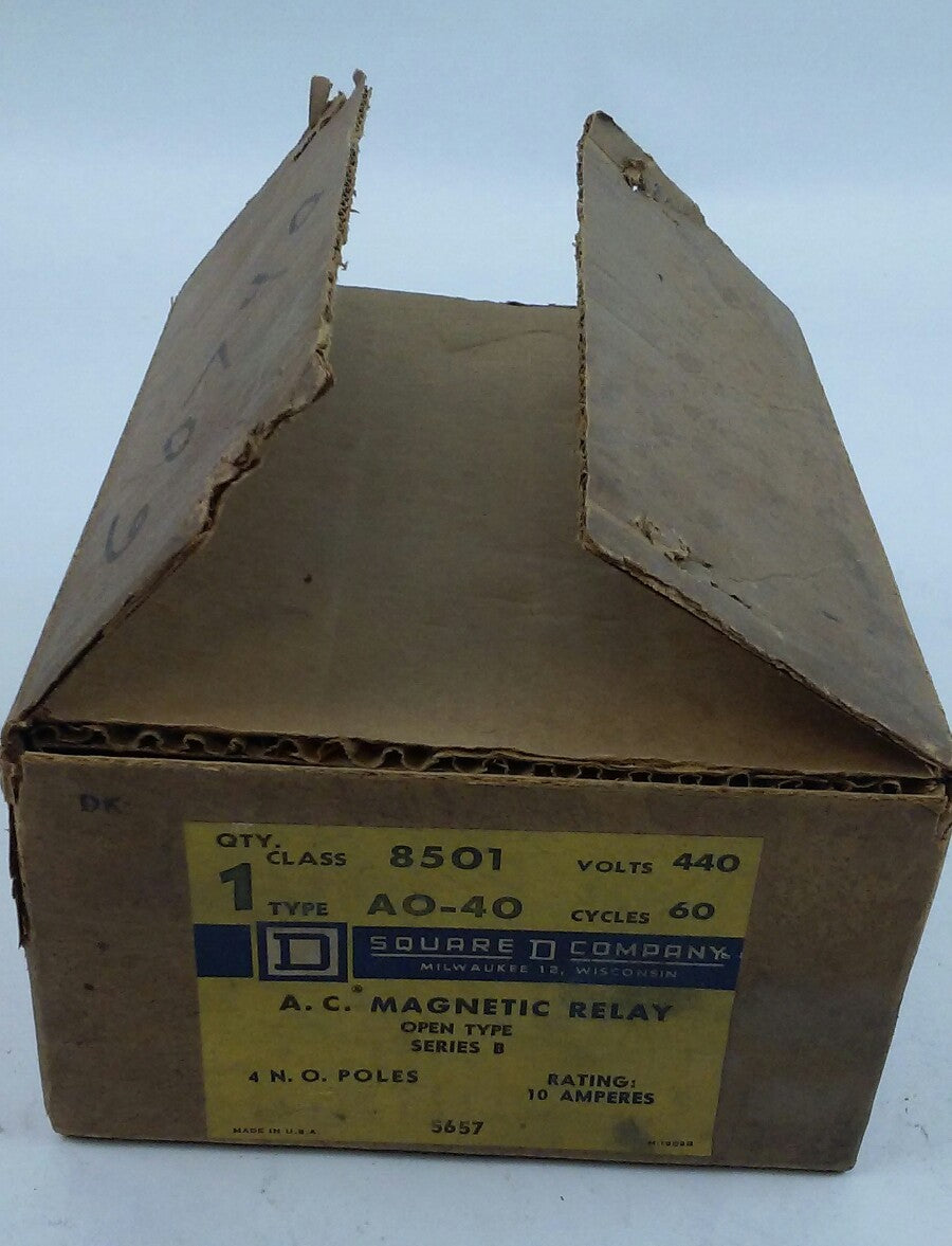 Square D, AC Magnetic Relay, Class 8501 Type AO-40 Series B, 440 volts, 10 Amp