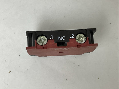 ALLEN BRADLEY 800E-3X01 CONTACT CARTRIDGE (LOT OF 3)