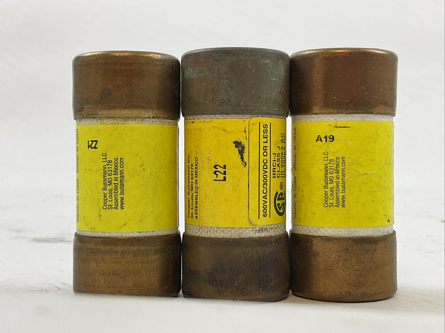 BUSS LPJ-60SP LOW-PEAK FUSE 60AMP 600VAC 300VDC (LOT OF 3)