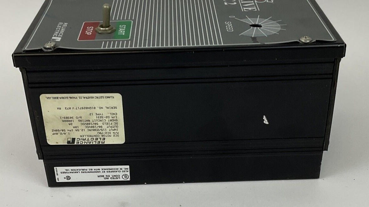 RELIANCE DC2-70U MOTOR CONTROLLER 115/230VAC 12.5A 1.0/2.0HP  MISSING KNOB