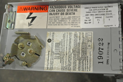 WESTINGHOUSE FDPT3211R - TWIN FUSIBLE PANELBOARD SWITCH 240VAC, 30A, 3-POLE EACH