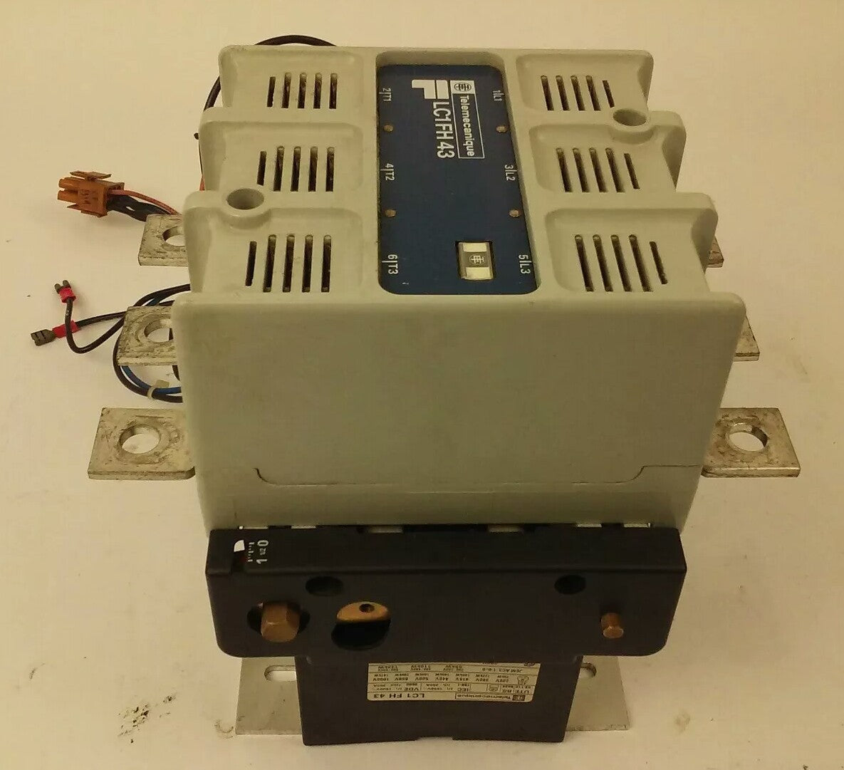 TELEMECANIQUE LC1FH43 CONTACTOR 3PH 600VAC 150HP 200A LA1F221 LX4 FH 190VDC