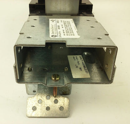 GE SPECTRA SERIES AMC6EB CIRCUIT BREAKER MODULE, 300A, 600V, 6P, USED