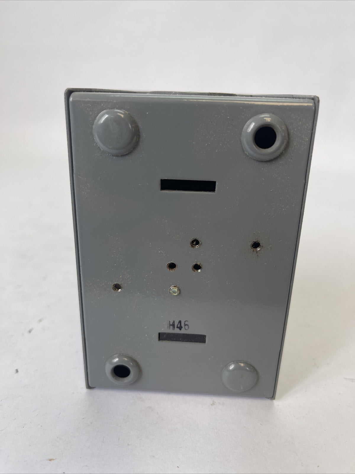 FURNAS 50AA3D STANDARD DUTY PUSH BUTTON STATION START 600VAC