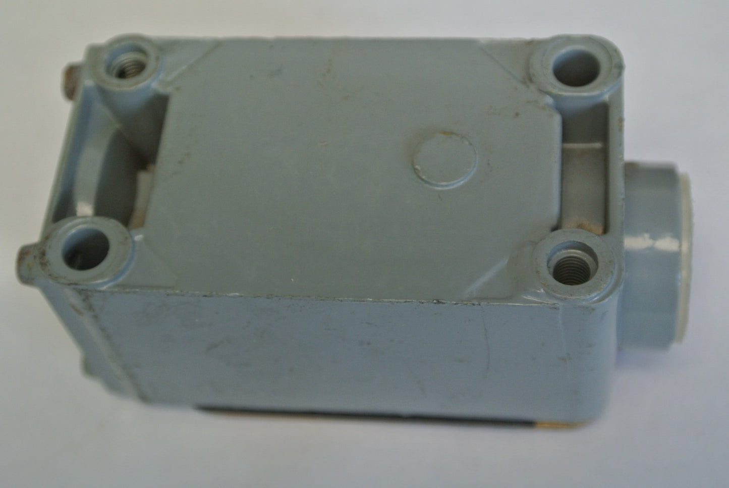 TELEMECANIQUE XC2-JC LIMIT SWITCH - NEW SURPLUS