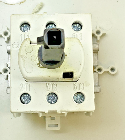 KATKO KEM 340UL Y/R MANUAL MOTOR CONTROLLER 600VAC 40A TYPE 4X