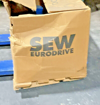 SEW-EURO DRIVE KH87 DRN100L4/BE5HR 3HP GEAR MOTOR 1765/40RPM 460V 60HZ 8.30A