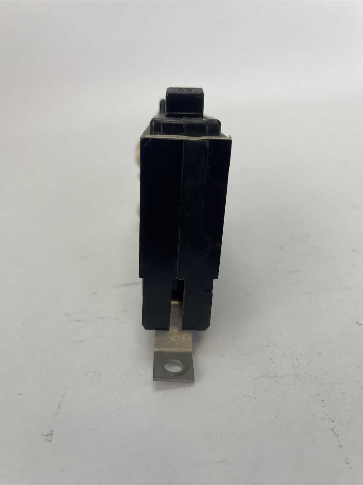 CHALLENGER CBBGF1020 GROUND FAULT INTERUPTER CIRCUIT BREAKER 20AMP 1P 120VAC