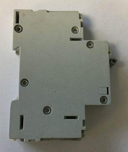 ALLEN BRADLEY 1492-CB1 G020 SER. C 2A 277V 1/6HP CURCUIT BREAKER ***(LOTOF5)***