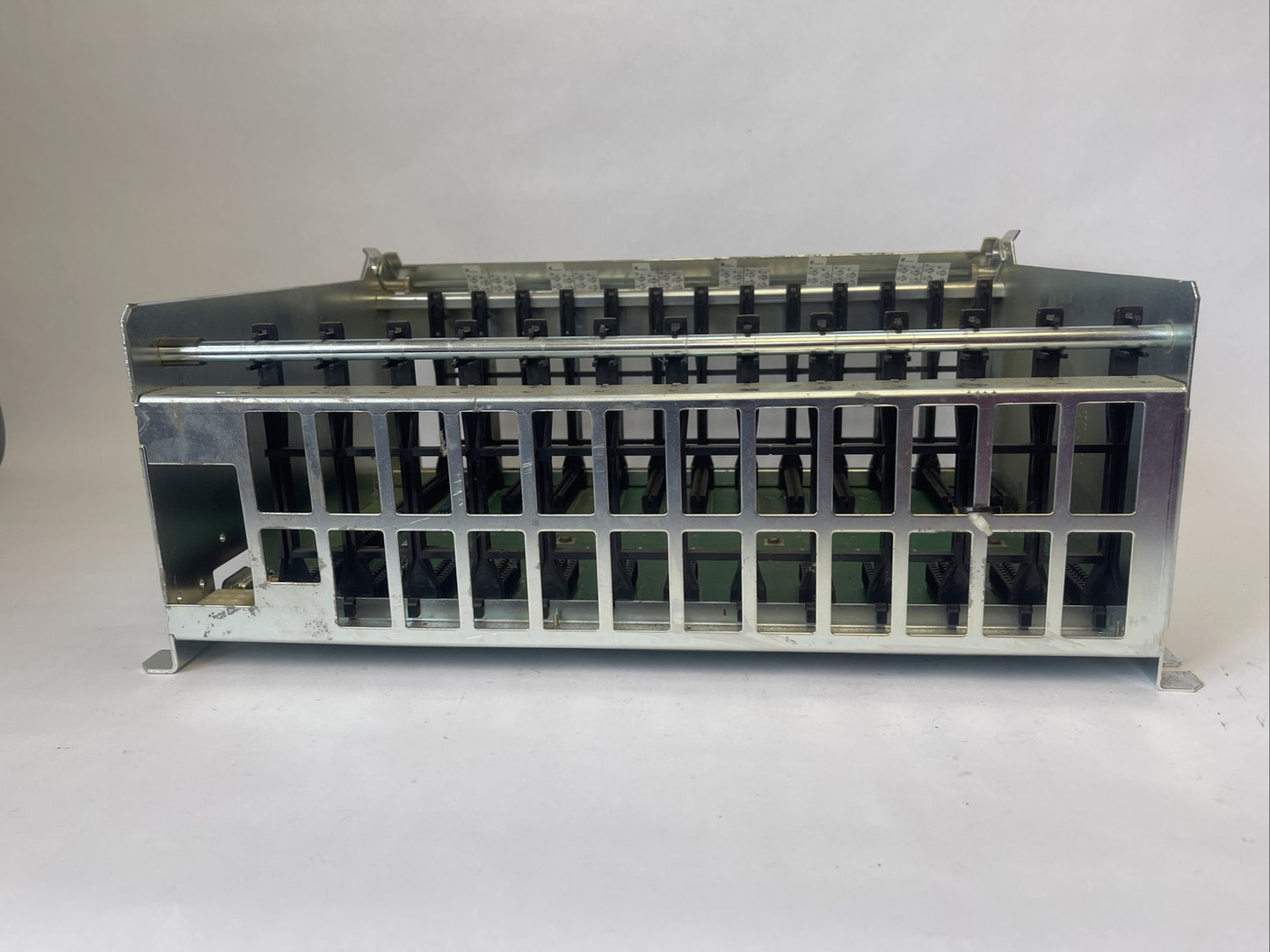 ALLEN BRADLEY 1771-A3B1 12 SLOT I/O CHASIS RACK SER B REV N01 5V BACKPLANE 24AMP