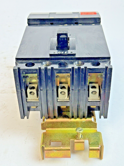 SQUARE D  FA-36015  I-LINE MOLDED CIRCUIT BREAKER  15 AMP 3P 600 VAC