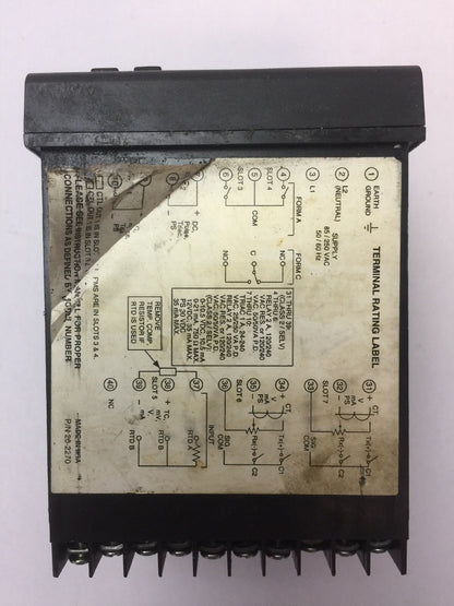 BARBER-COLMAN 15Q3-0JF01-000-0-00 CONTROLLER 85/250VAC, 50/60HZ,30VA,SINGLE PHAS