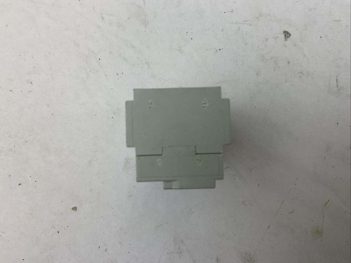 ALLEN BRADLEY 195-MB22 SER A 500VAC 10A AUXILIARY CONTACT BLOCK