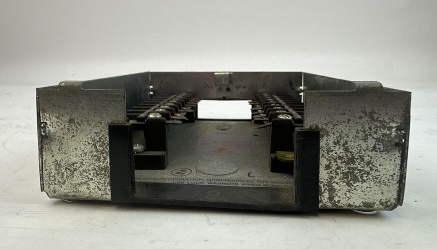 FIREYE 60-1468-2 WIRING BASE FOR CABINET MOUNT