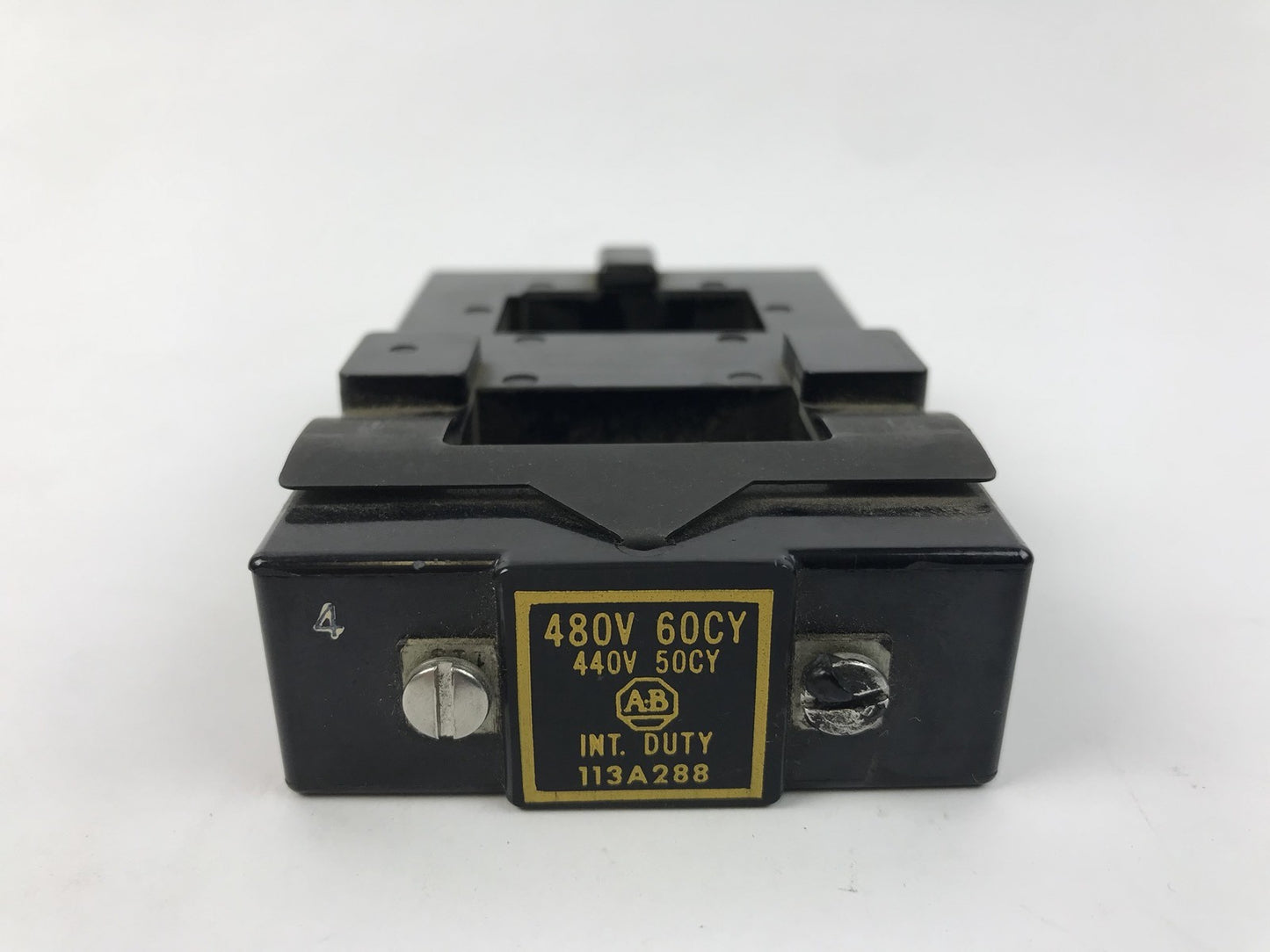 Allen Bradley113A288 Coil New 480 V 60 CY 440 V 50 CY INT DUTY
