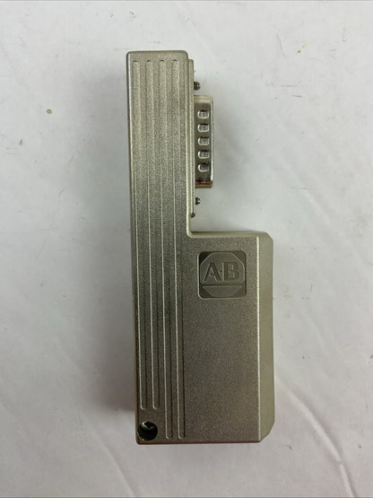 ALLEN BRADLEY 2090-K6CK-D26M FEEDBACK CONNECTOR 26-PIN MALE (LOT OF 7)