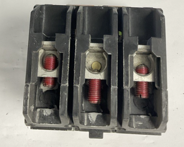GE TEY340 CIRCUIT BREAKER 40A 480VAC 3POLE