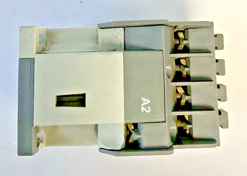 ABB N40E CONTACTOR RELAY 690VAC 16A
