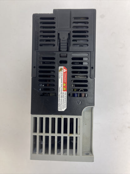 ALLEN BRADLEY 25B-D2P3N104 POWER FLEX 525 AC DRIVE FRN 4.001 SER A OUTPUT 2.3A