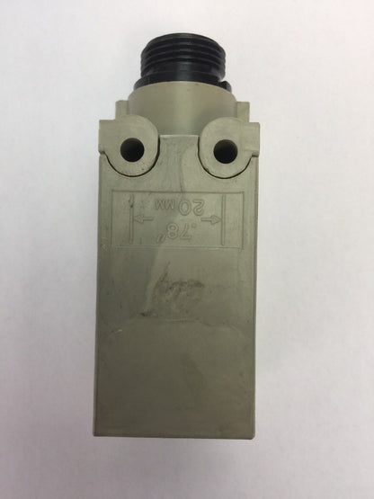 NAMCO EE530-51400 PROXIMITY SWITCH 20-230VAC/DC 0.5A
