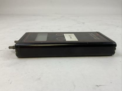 DWYER SERIES 475 MARK III DIGITAL MANOMETER ***BATTERY NOT INCLUDED***