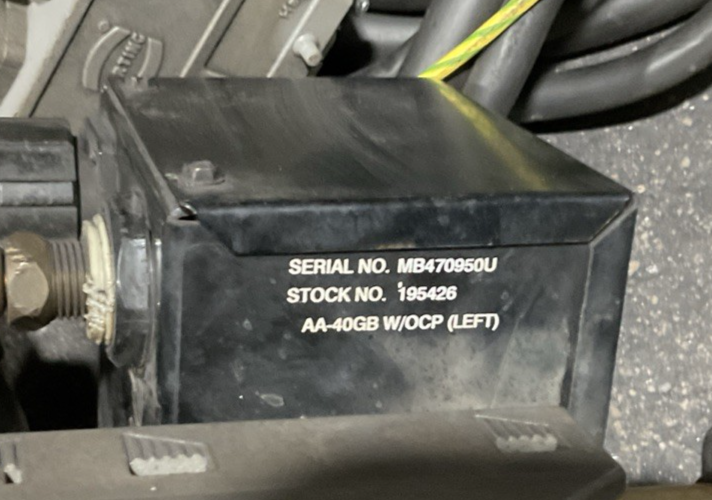 YASKAWA YR-MH00005-E10 WELDING DX100/MH5 TYPE ERDR-MH00005-B32 3PH 480V 50/60HZ