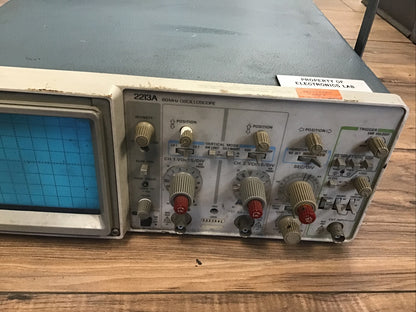 TEKTRONIX 2213A ANALOG OSCILLOSCOPE 250VAC