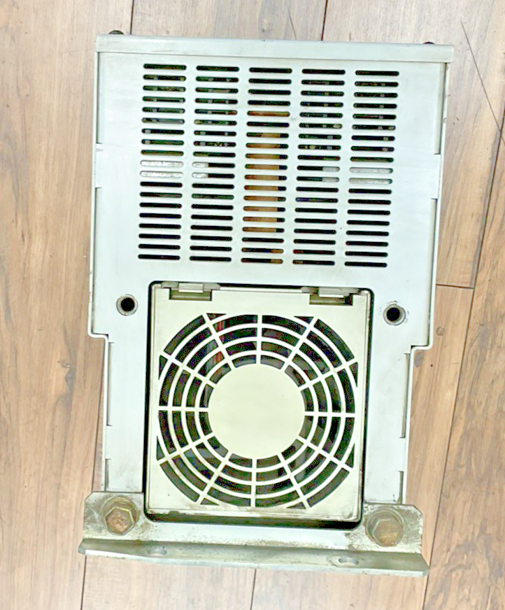 MITSUBISHI MR-HP55KA4 SERVO DRIVE 460V 50/60HZ 55KW