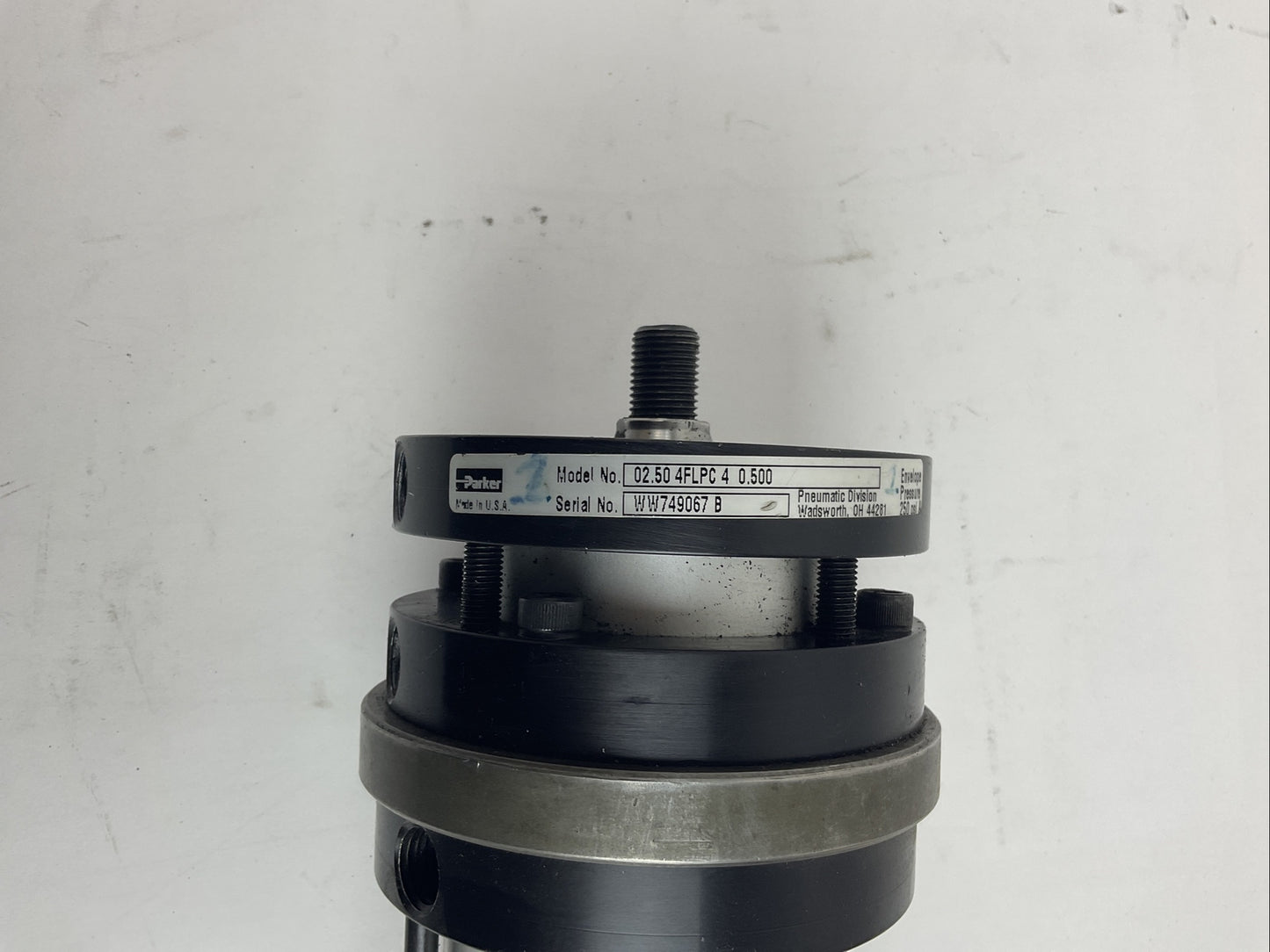 PARKER 02.50 4FLPB 4 4.000/ 02.50 4FLPC 4 0.5000 AIR CYLINDER 250PSI